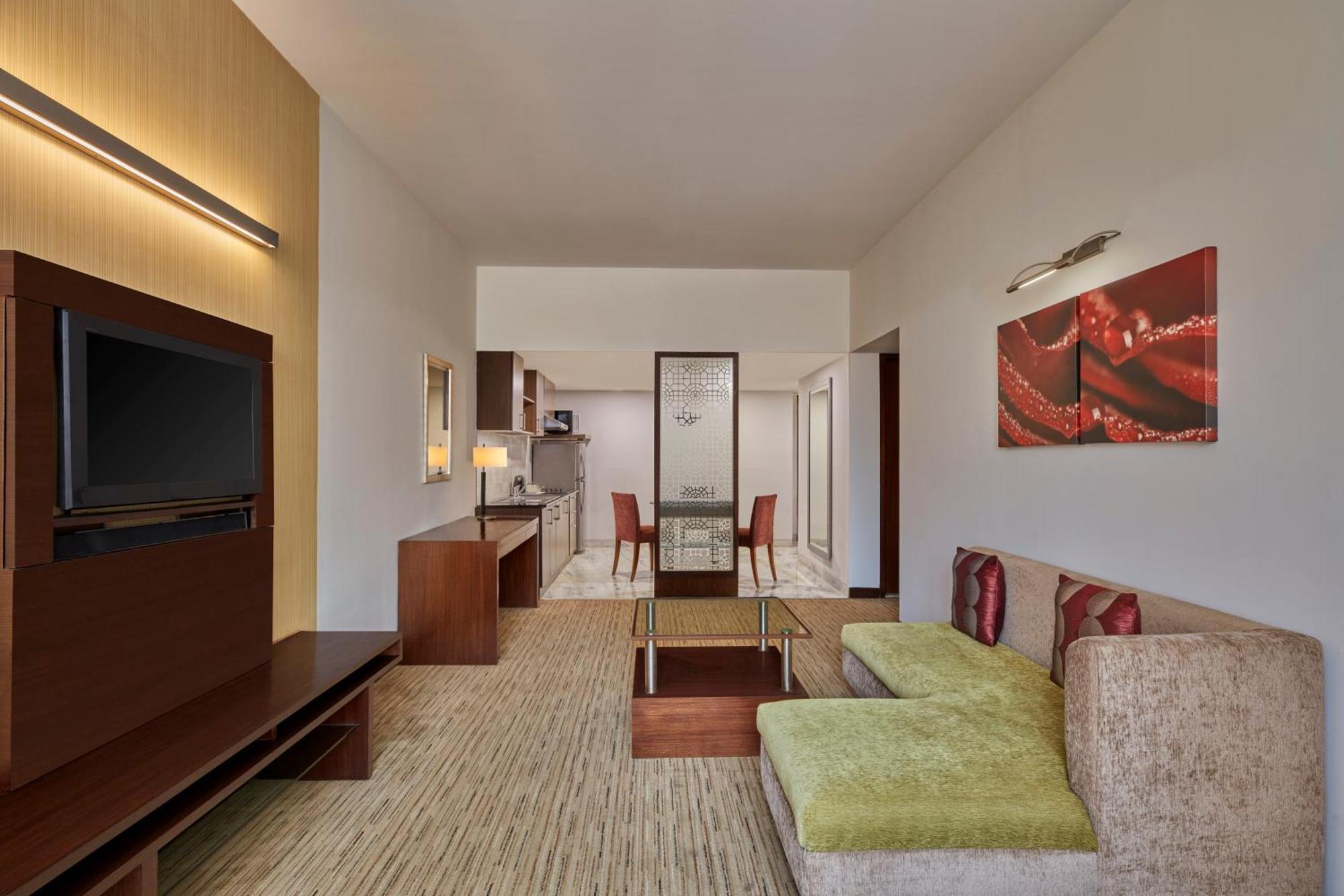 650 sqft Bedroom Apartment Kitchenette on Food & Soft Beverages Complimentary Lounge Access 2 IMFL drinks & snack buffet during 1800 to 2000 hrs