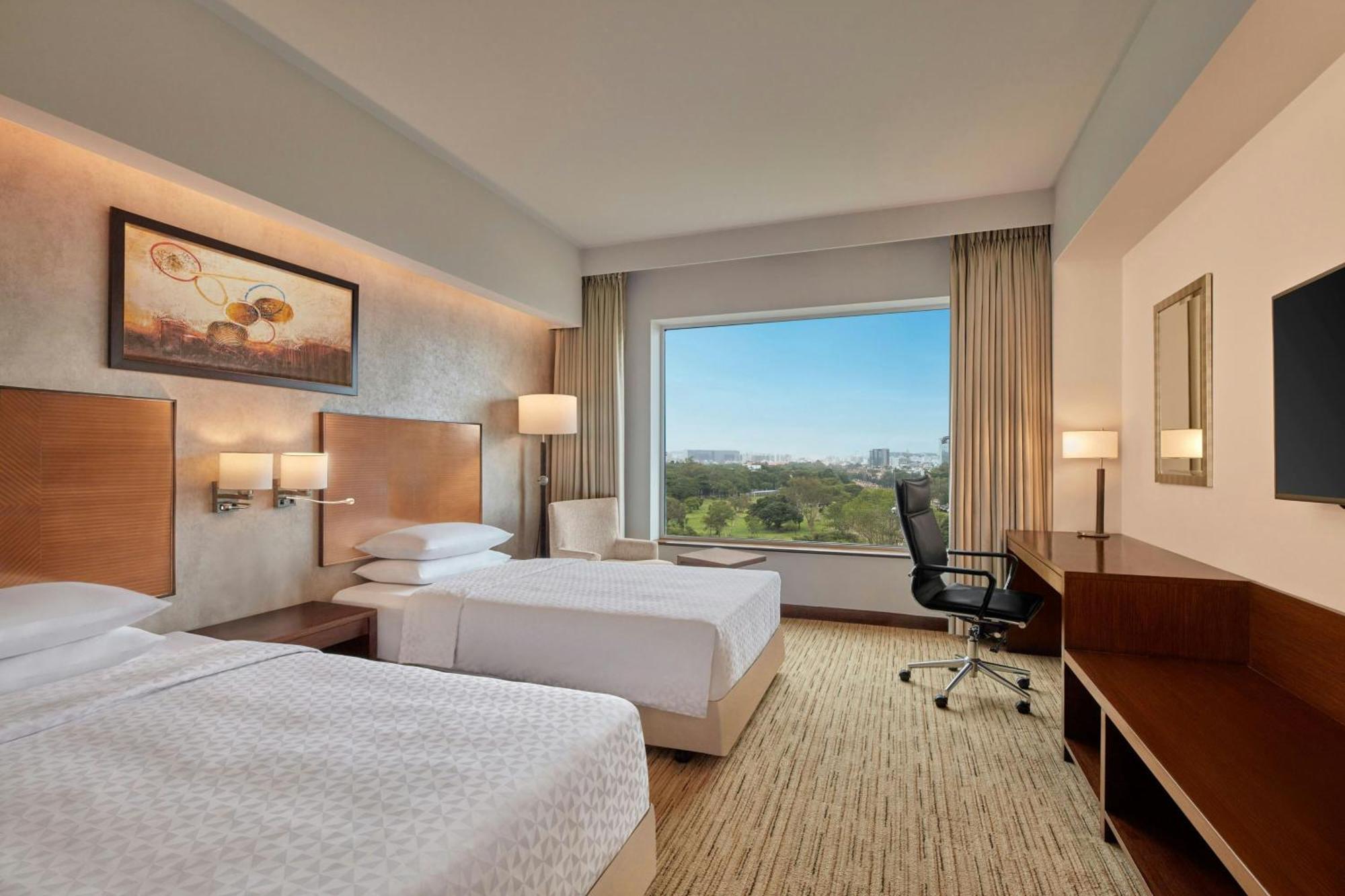 Deluxe Twin Bed on Food & Soft Beverages